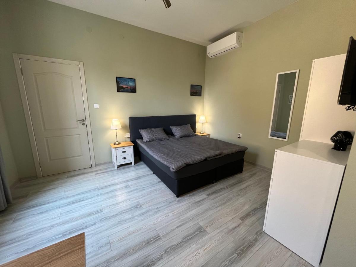 Prista Guest Rooms ルセ エクステリア 写真